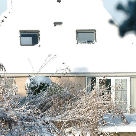 Lush Holiday Home In Earnew Ld Earnewâld Exterior photo