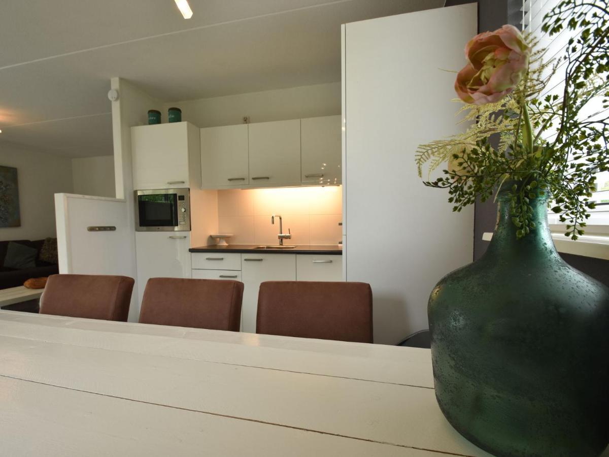 Lush Holiday Home In Earnew Ld Earnewâld Exterior photo