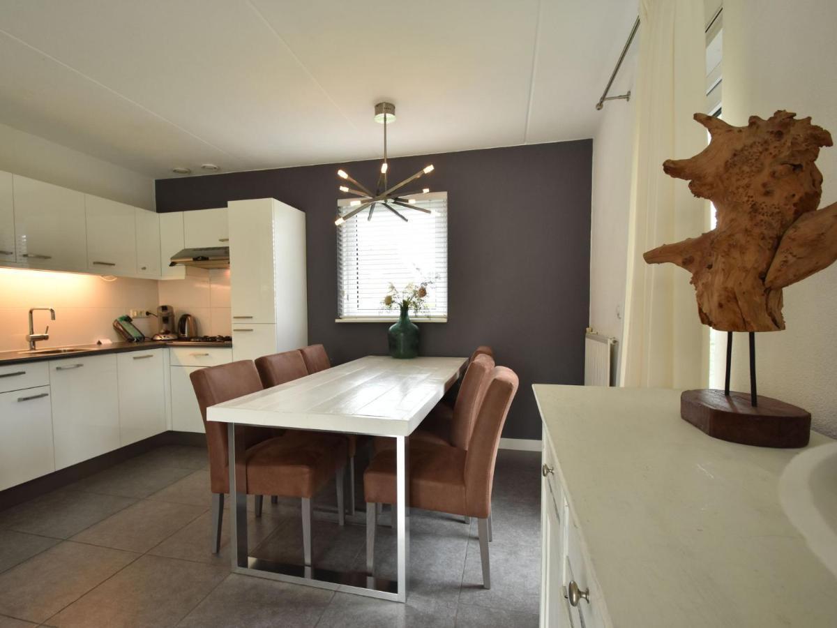 Lush Holiday Home In Earnew Ld Earnewâld Exterior photo