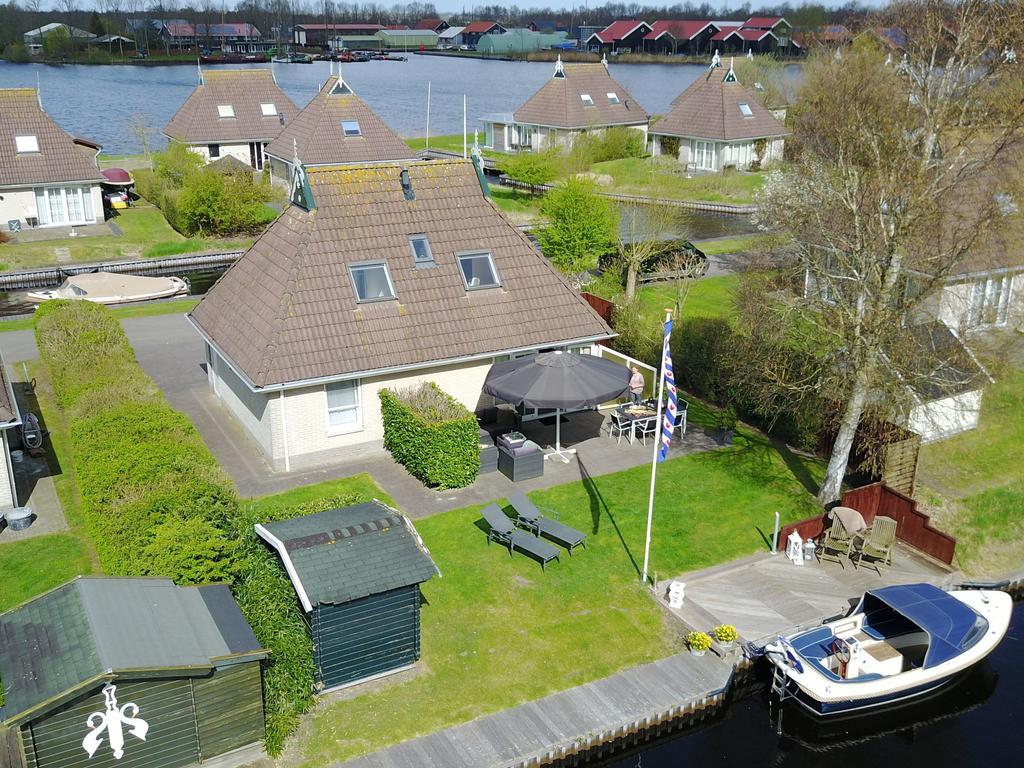 Lush Holiday Home In Earnew Ld Earnewâld Exterior photo